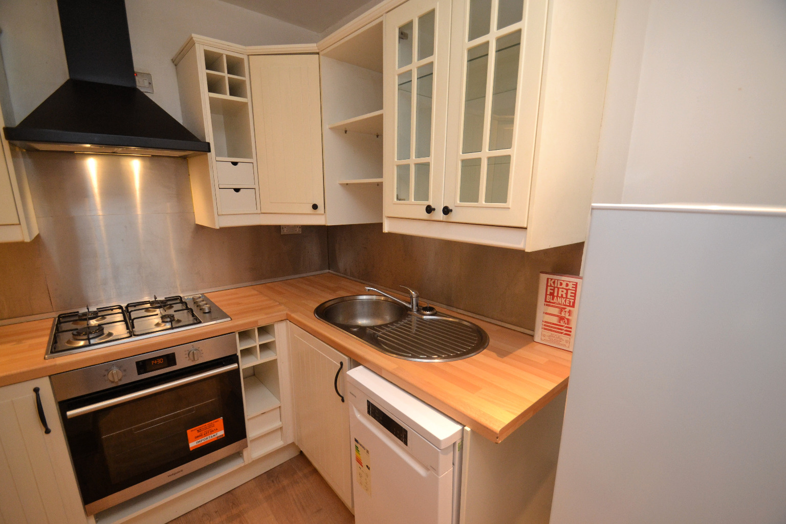 2 bed flat for sale in Byres Road, Glasgow  - Property Image 7