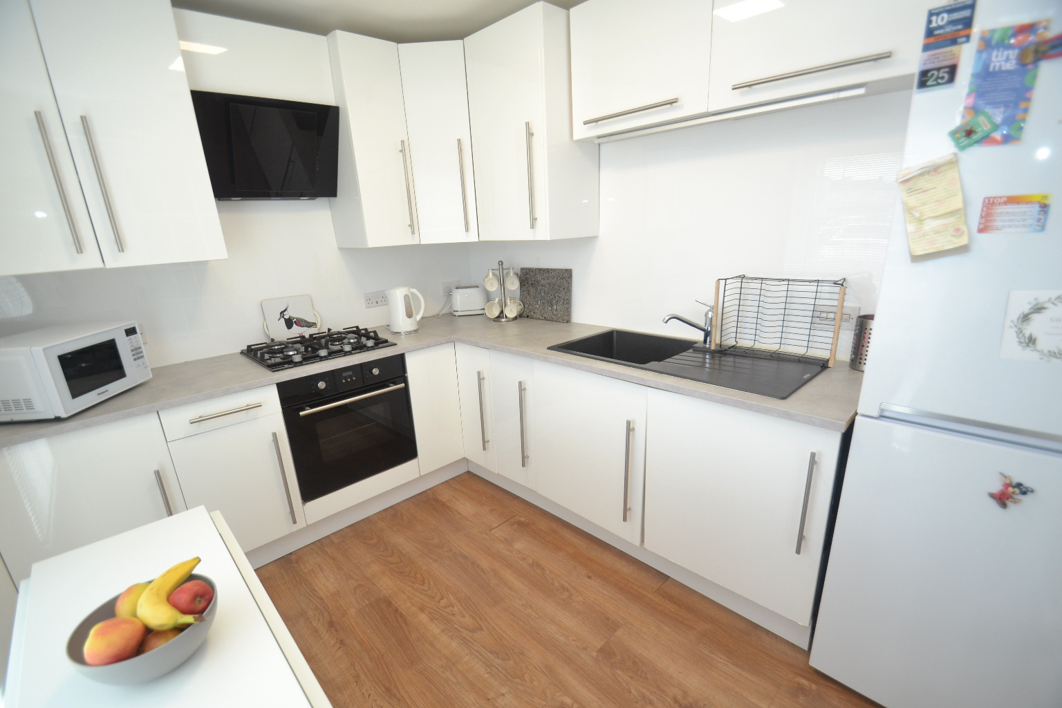 2 bed flat for sale in Jenny Lind Court, Glasgow  - Property Image 6
