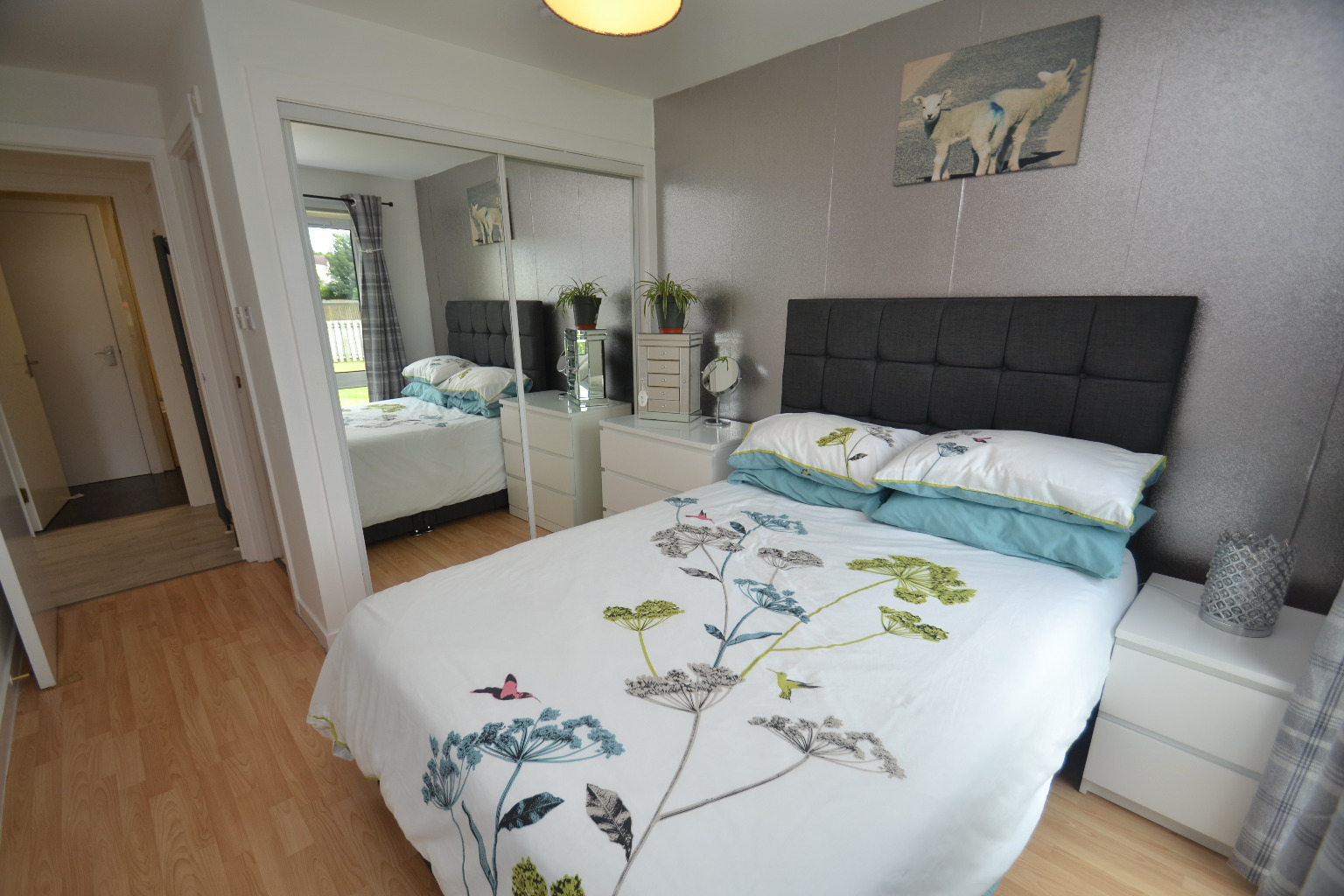 2 bed flat for sale in Jenny Lind Court, Glasgow  - Property Image 9