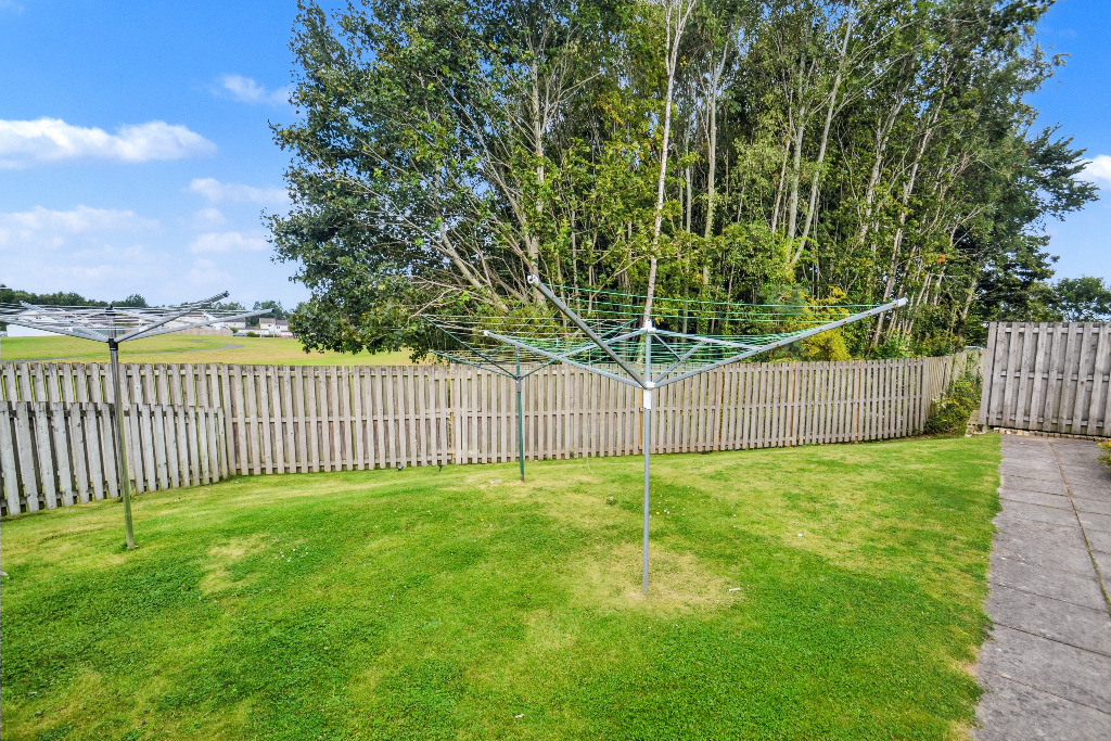 2 bed flat for sale in Jenny Lind Court, Glasgow  - Property Image 18