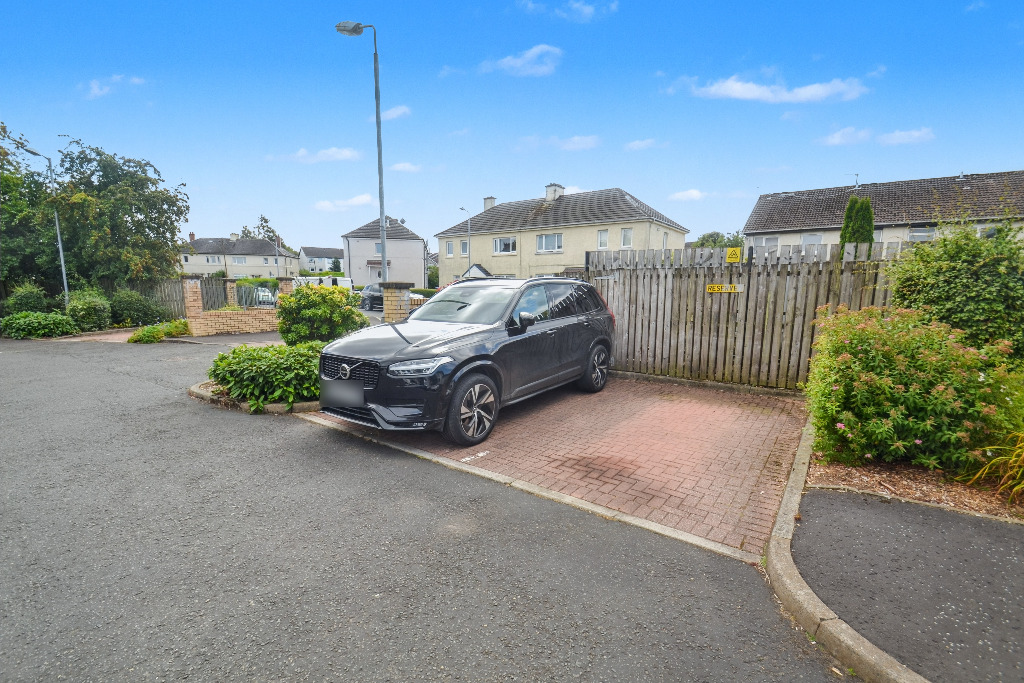 2 bed flat for sale in Jenny Lind Court, Glasgow  - Property Image 16