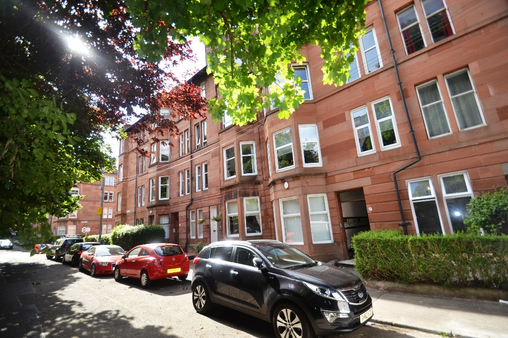 1 bed flat to rent in Bellwood Street, Glasgow  - Property Image 1