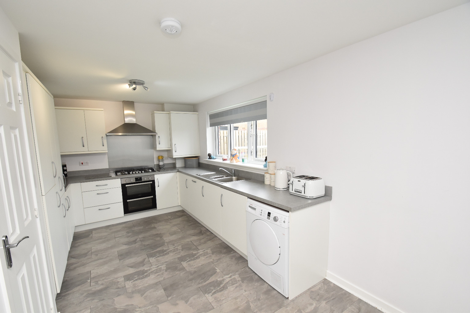 4 bed detached house for sale in Patterton Range Way, Glasgow  - Property Image 5