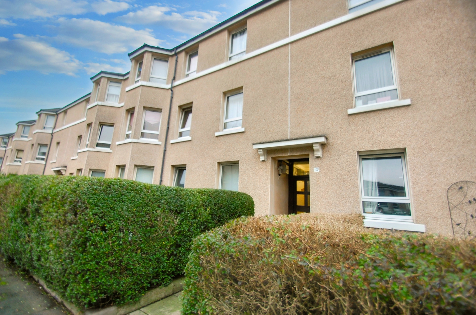 3 bed flat for sale in Bunessan Street, Glasgow  - Property Image 1