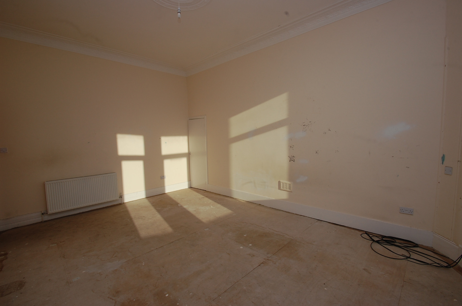 2 bed flat for sale in Nithsdale Drive, Glasgow  - Property Image 3