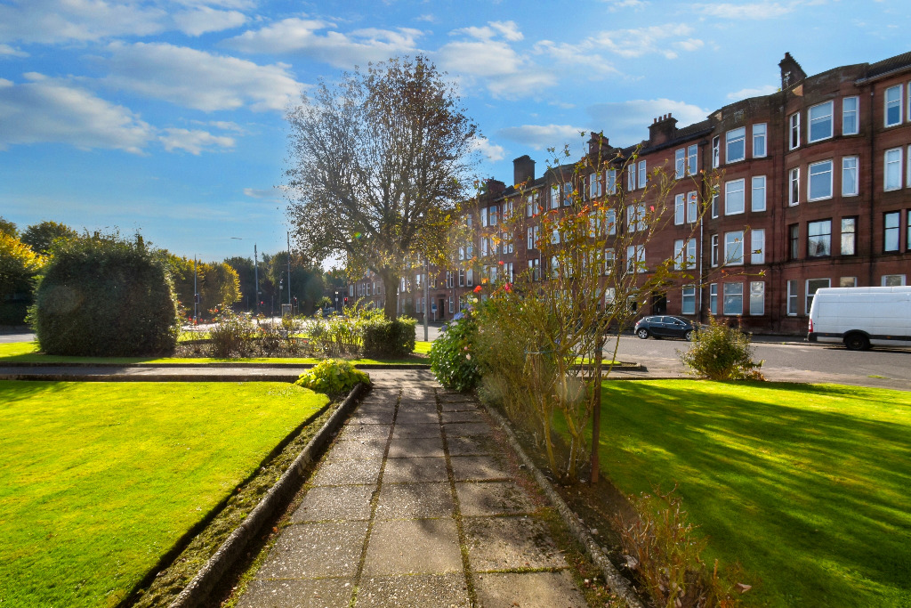 2 bed flat for sale in Carmunnock Road, Glasgow  - Property Image 15