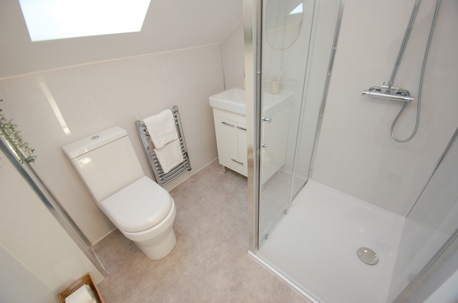 4 bed bungalow for sale in Birkhall Avenue, Glasgow  - Property Image 25