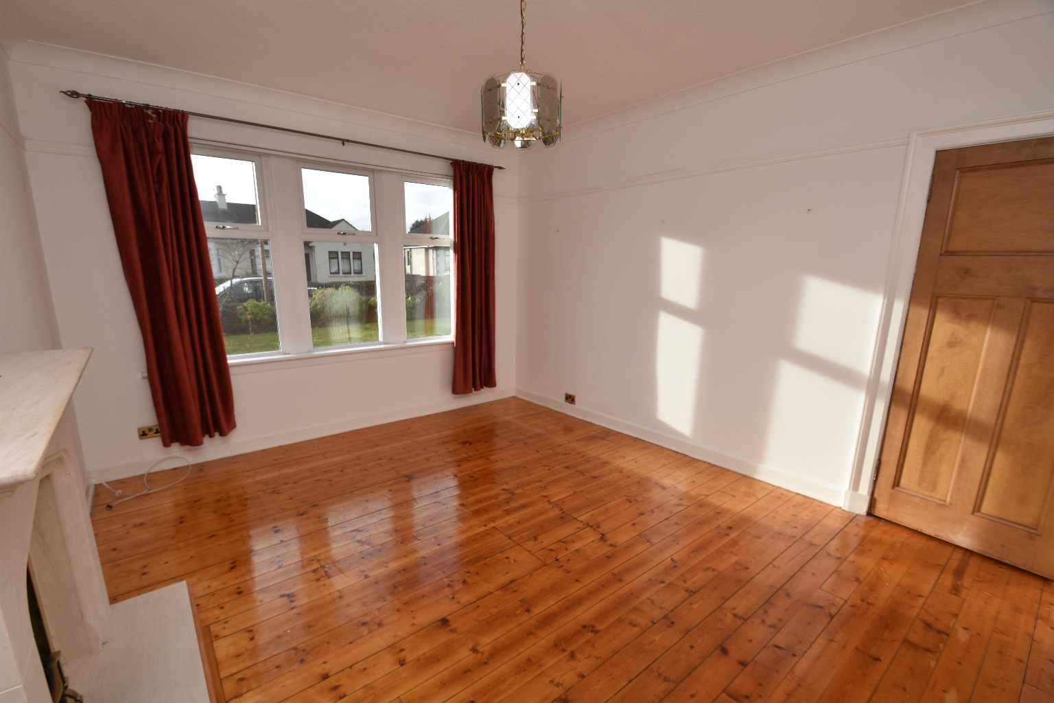 2 bed detached bungalow for sale in Birkhall Avenue, Glasgow  - Property Image 3