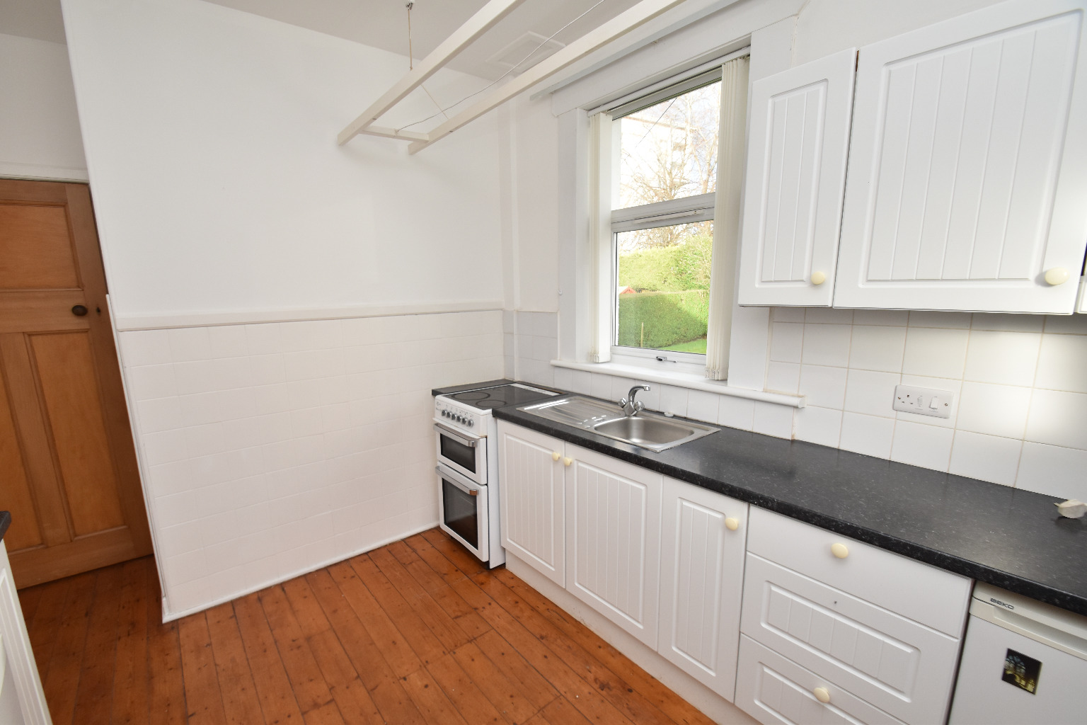 2 bed detached bungalow for sale in Birkhall Avenue, Glasgow  - Property Image 12