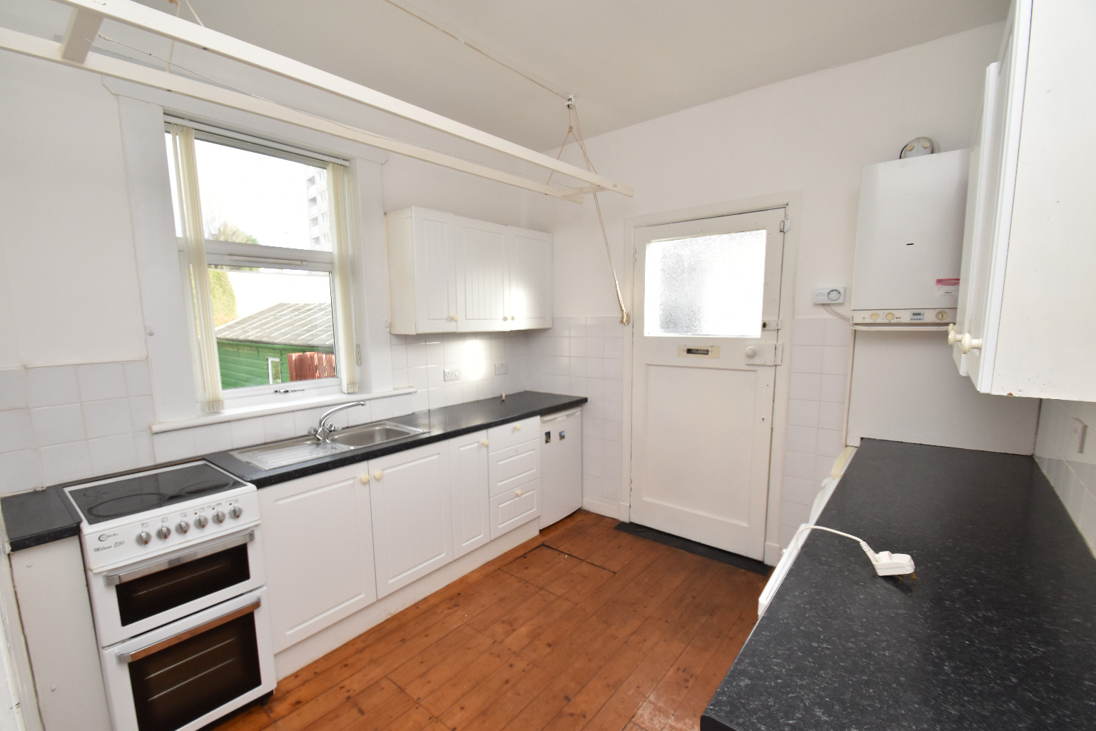 2 bed detached bungalow for sale in Birkhall Avenue, Glasgow  - Property Image 11