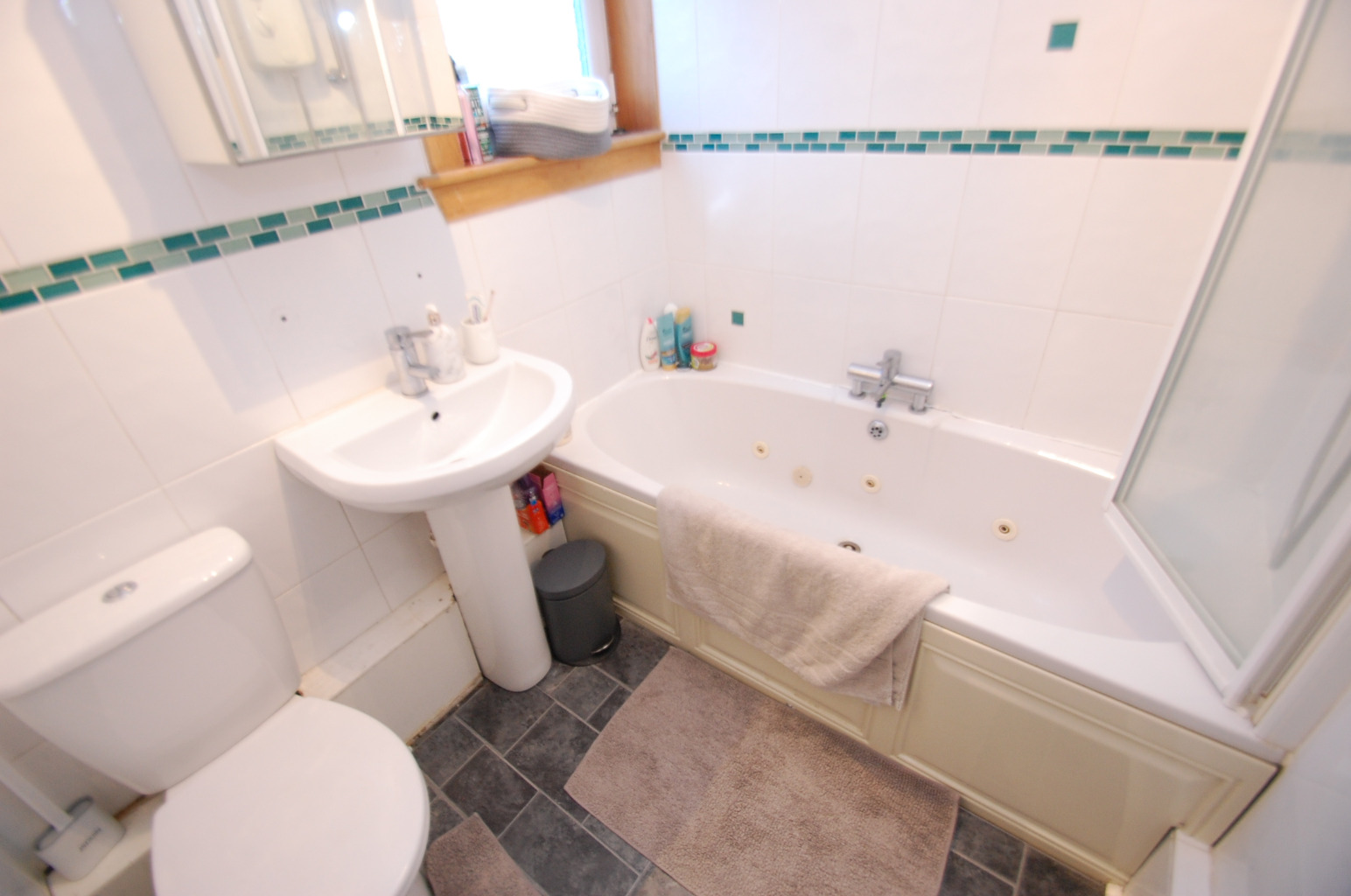 2 bed flat for sale in Merton Drive, Glasgow  - Property Image 12