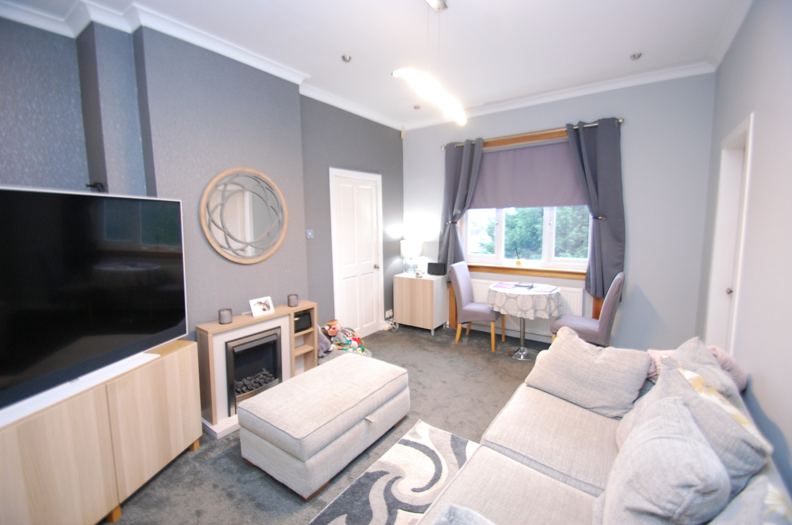 2 bed flat for sale in Merton Drive, Glasgow  - Property Image 4