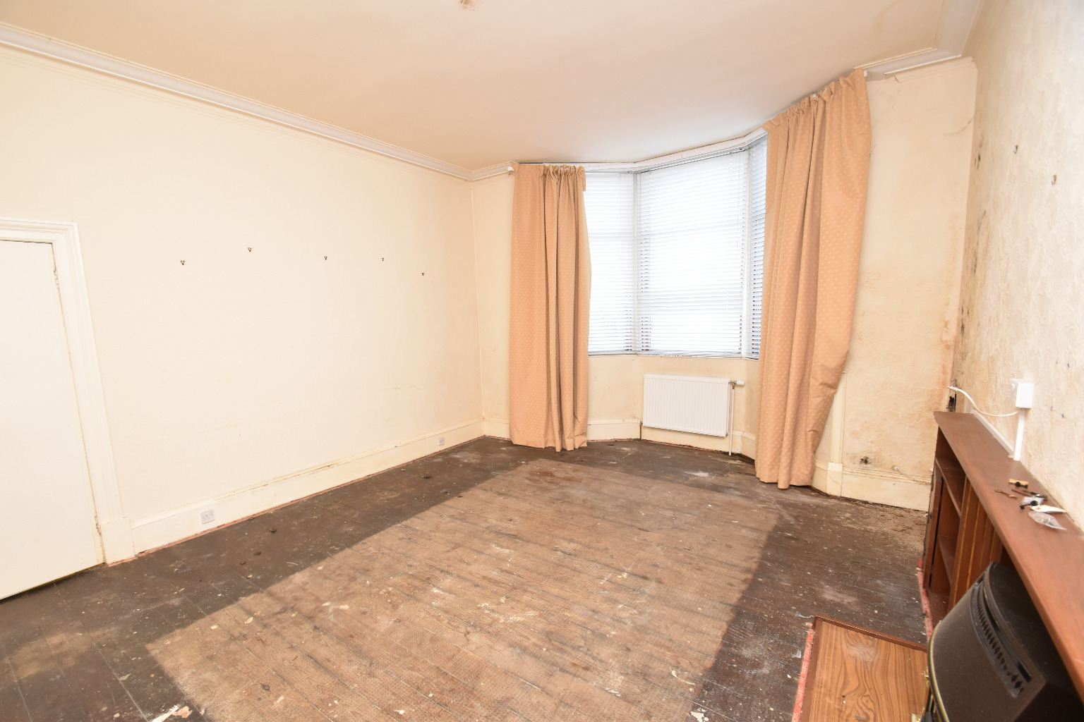 3 bed terraced house for sale in Blairgowrie Road, Glasgow  - Property Image 4