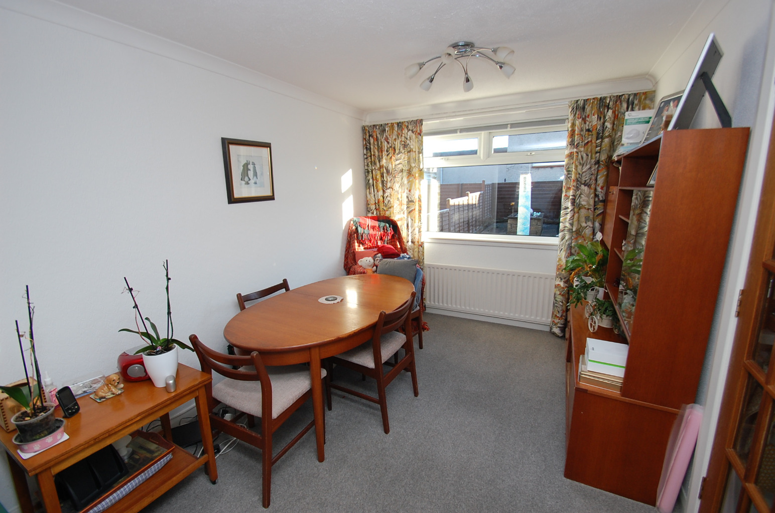 3 bed semi-detached house for sale in Ralston Drive, Glasgow  - Property Image 5