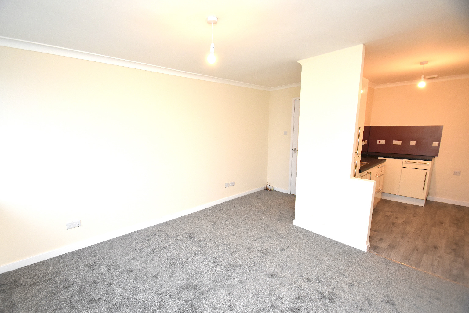 2 bed flat for sale in Inchinnan Road, Paisley  - Property Image 5