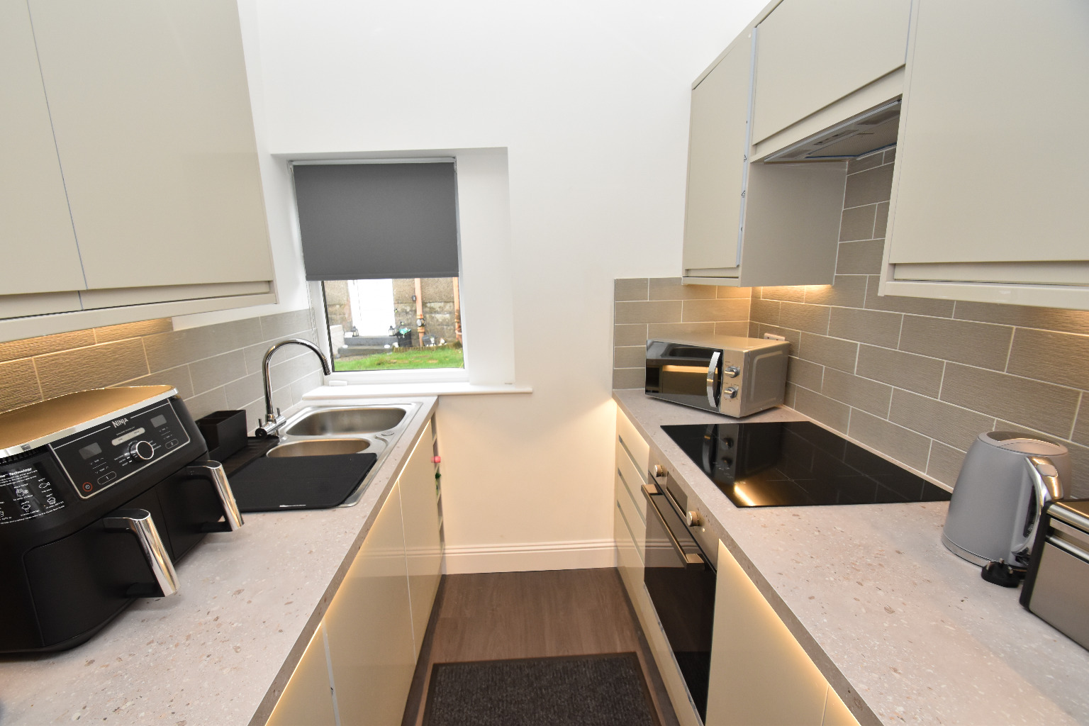 3 bed flat for sale in Arbroath Avenue, Glasgow  - Property Image 7