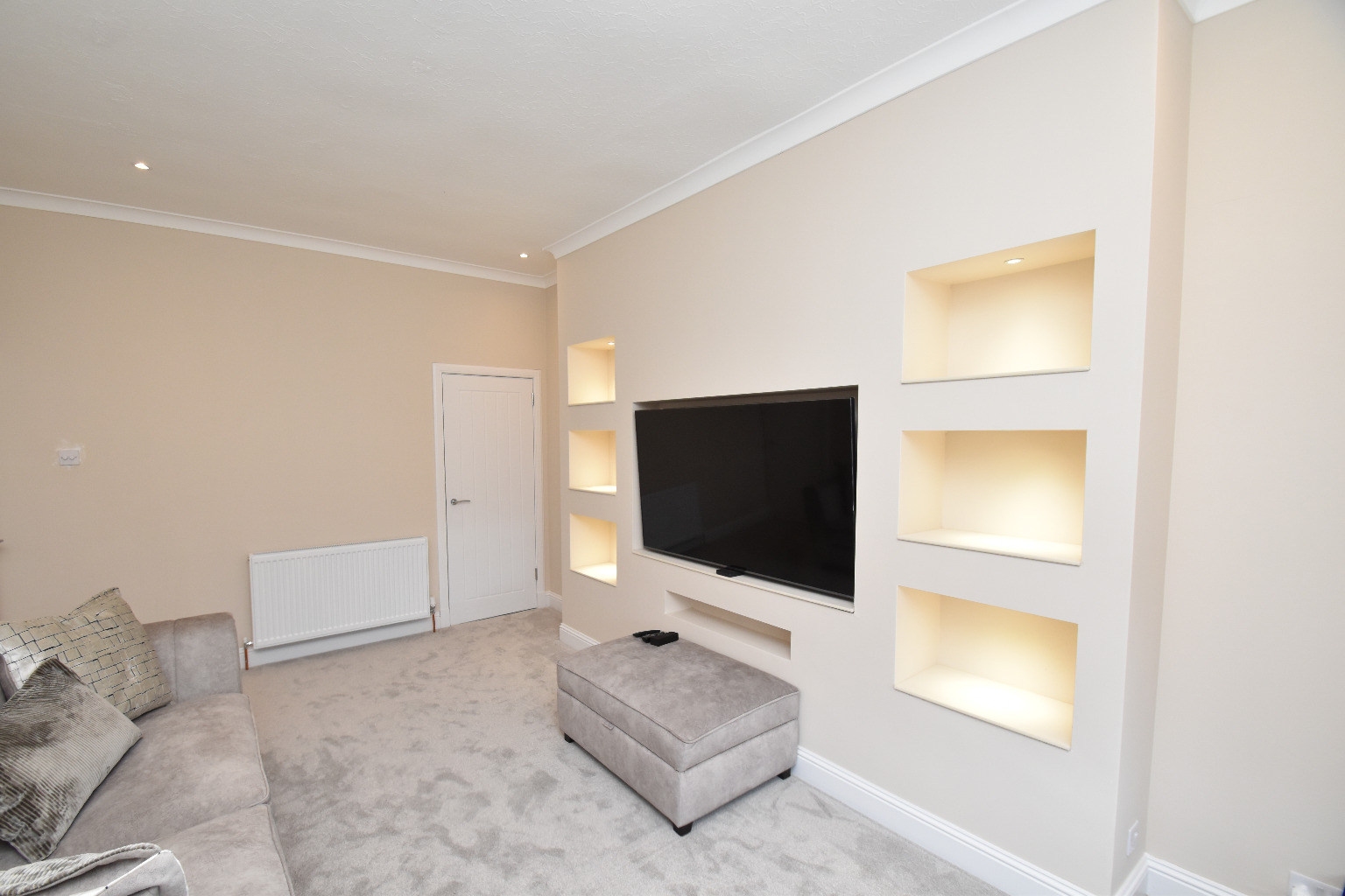 3 bed flat for sale in Arbroath Avenue, Glasgow  - Property Image 3