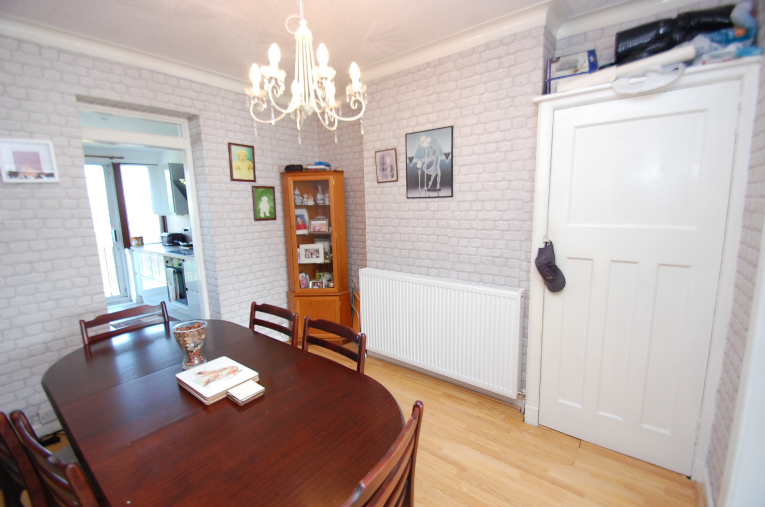 3 bed semi-detached house for sale in Barrhead Road, Glasgow  - Property Image 5