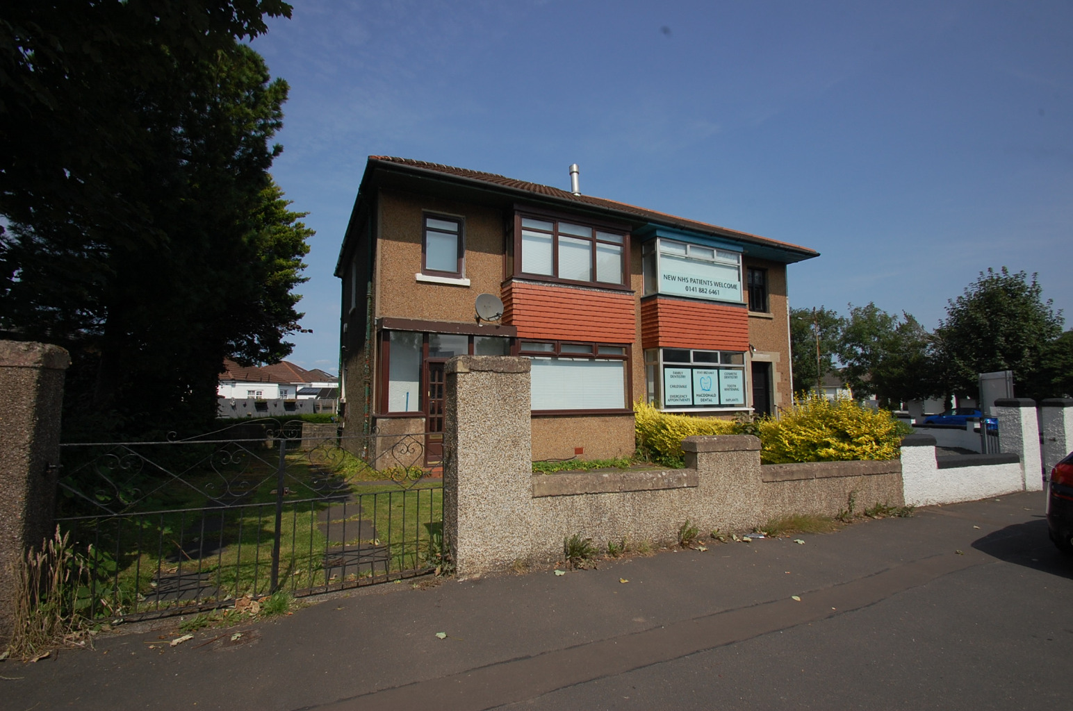 3 bed semi-detached house for sale in Barrhead Road, Glasgow  - Property Image 1