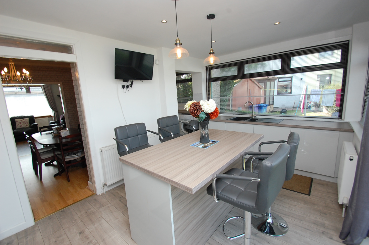 3 bed semi-detached house for sale in Barrhead Road, Glasgow  - Property Image 8