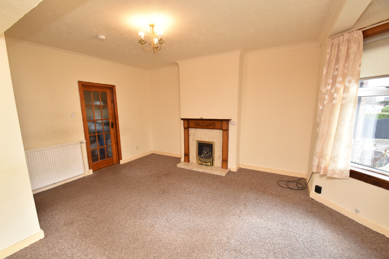 3 bed semi-detached house for sale in Ladybank Drive, Glasgow  - Property Image 3