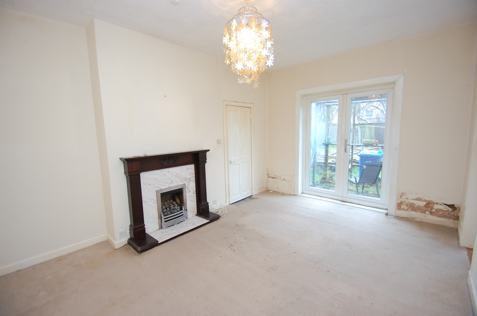 3 bed flat for sale in Muirdrum Avenue, Glasgow  - Property Image 2