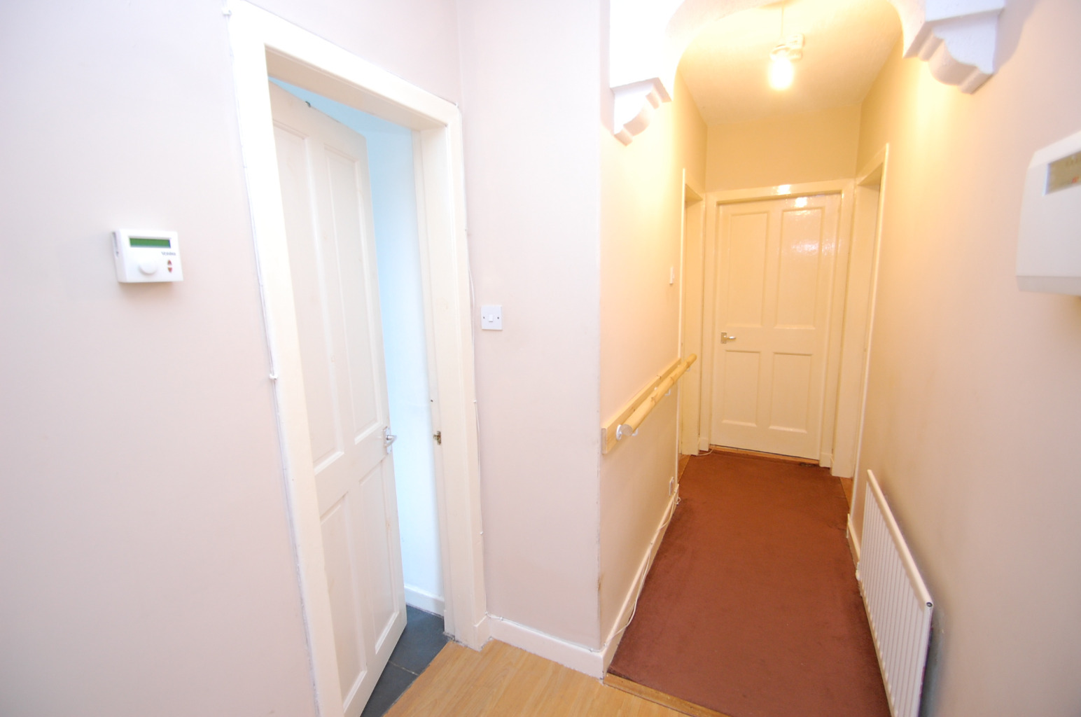 3 bed flat for sale in Muirdrum Avenue, Glasgow  - Property Image 4