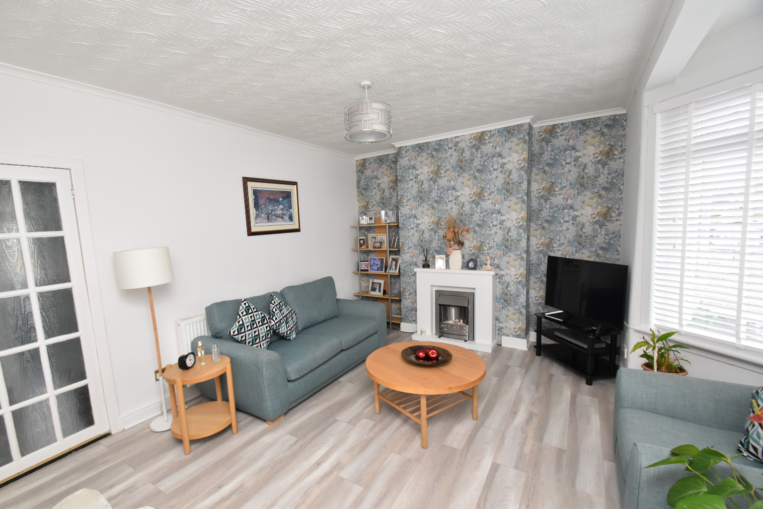 2 bed end of terrace house for sale in Ladykirk Drive, Glasgow  - Property Image 4