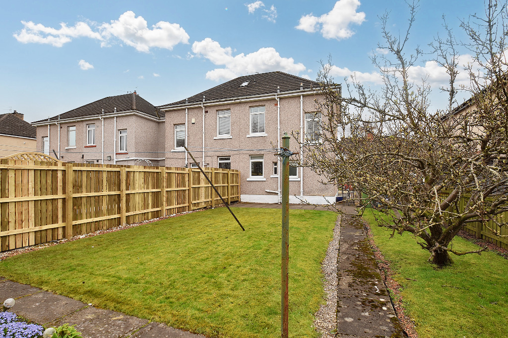 2 bed end of terrace house for sale in Ladykirk Drive, Glasgow  - Property Image 14