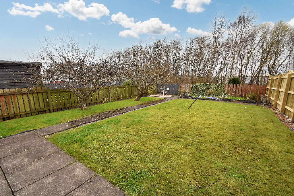 2 bed end of terrace house for sale in Ladykirk Drive, Glasgow  - Property Image 13