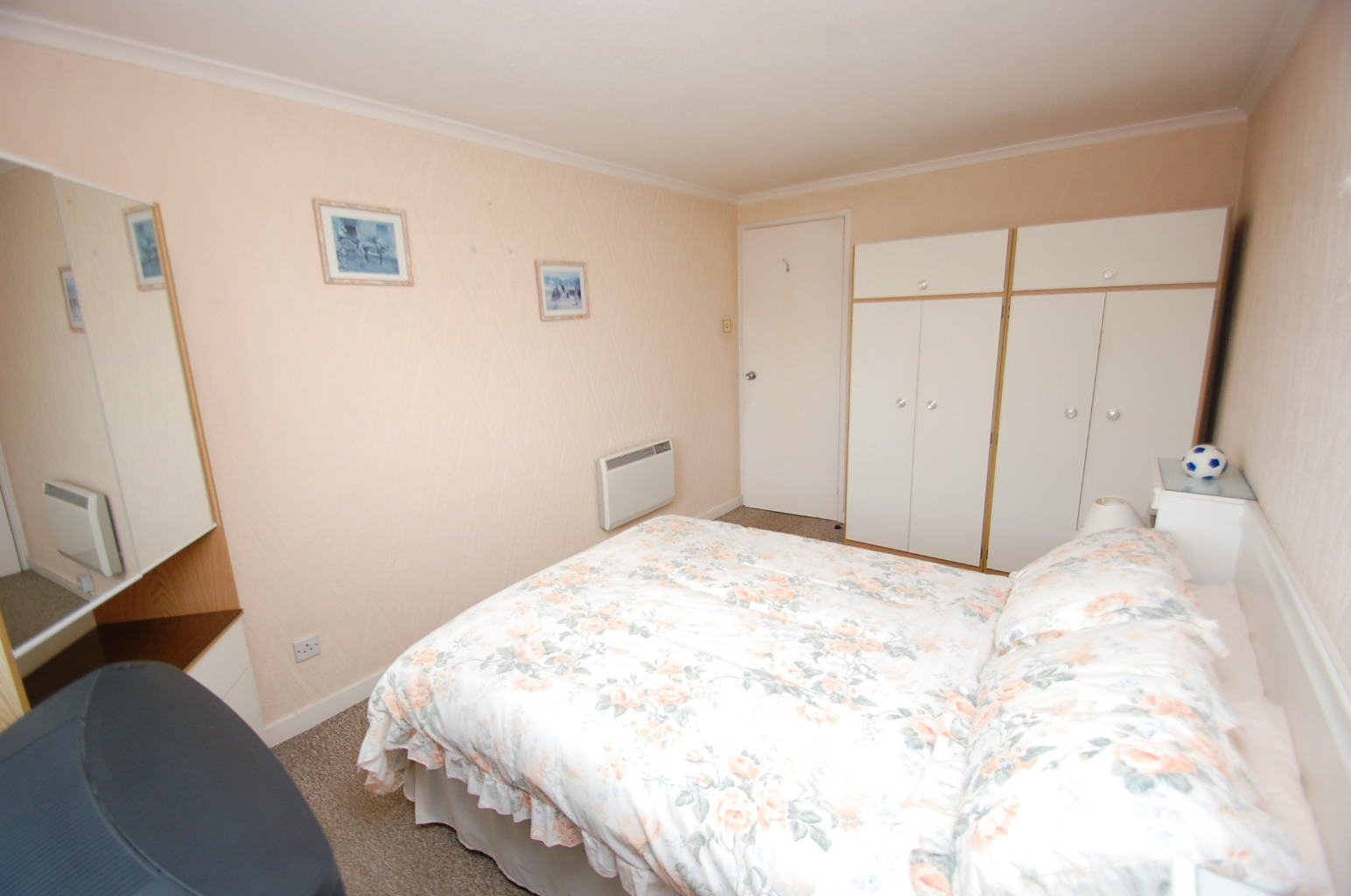 3 bed flat for sale in Hartlaw Crescent  - Property Image 13