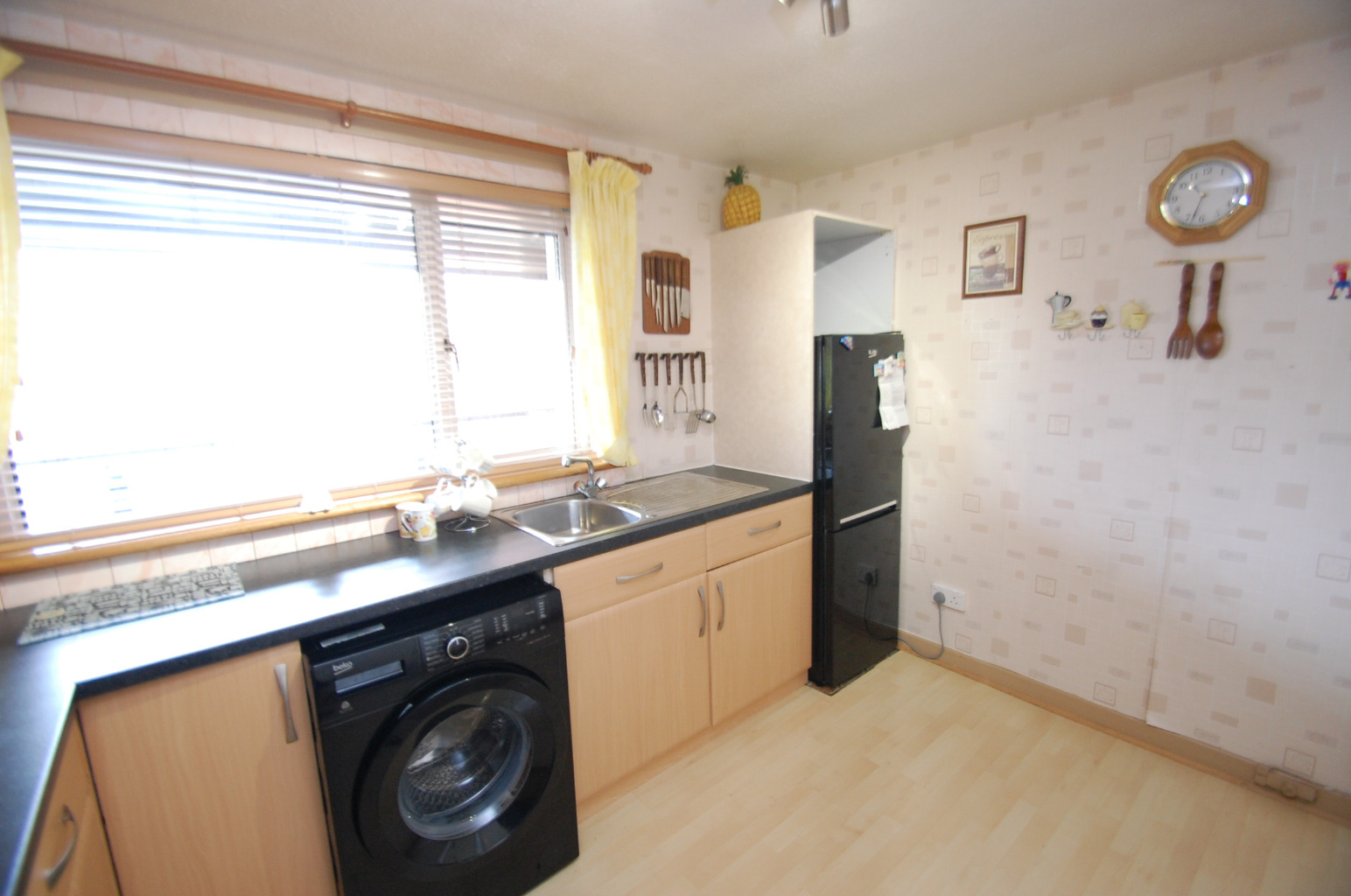 3 bed flat for sale in Hartlaw Crescent  - Property Image 10