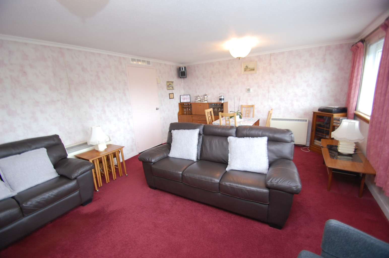 3 bed flat for sale in Hartlaw Crescent  - Property Image 5