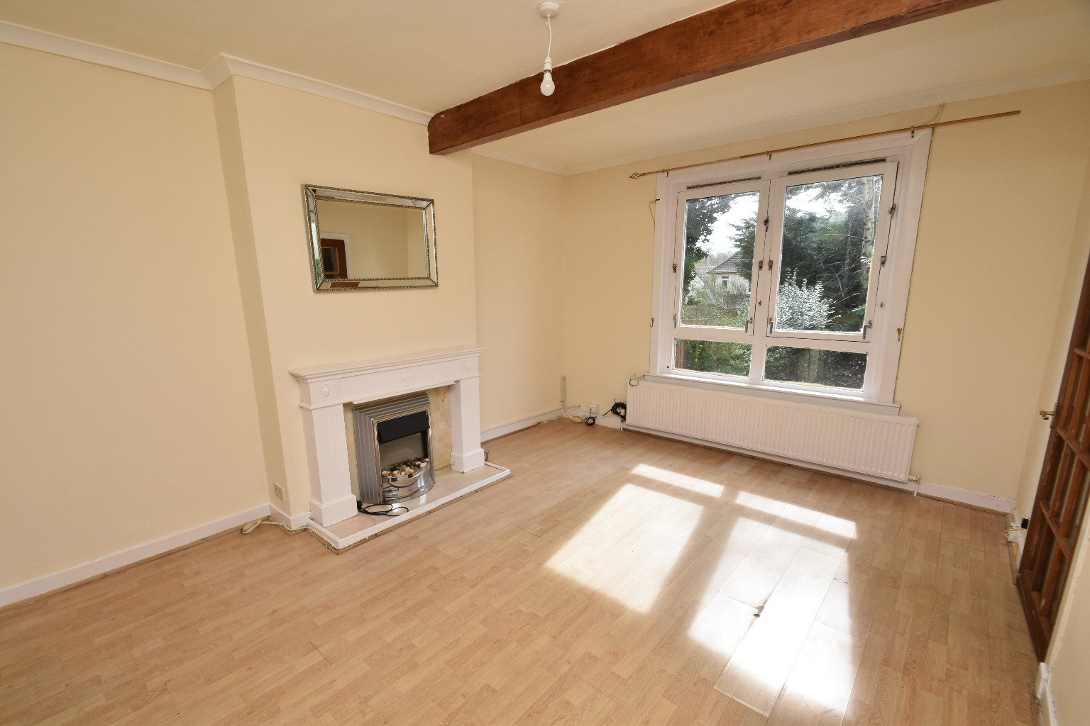 3 bed semi-detached house for sale in Ashdale Drive, Glasgow  - Property Image 4