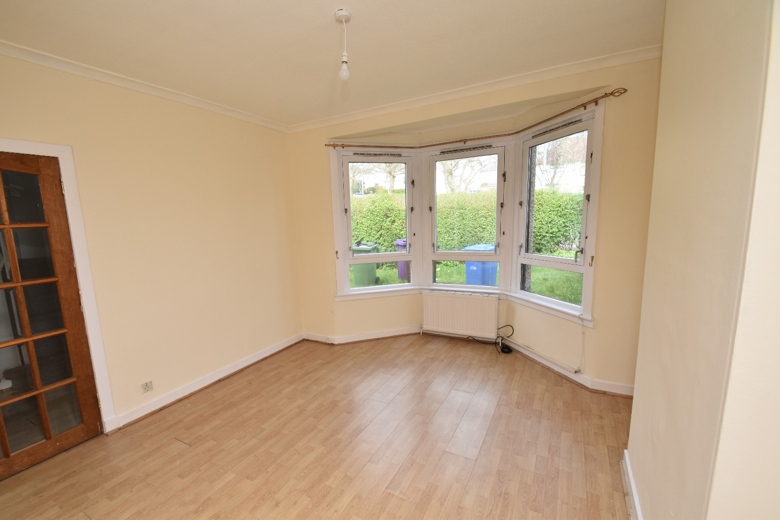 3 bed semi-detached house for sale in Ashdale Drive, Glasgow  - Property Image 3