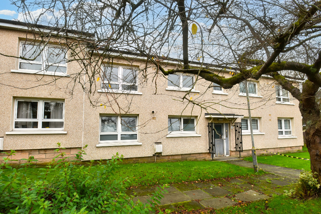 1 bed flat for sale in Corkerhill Road, Glasgow  - Property Image 1