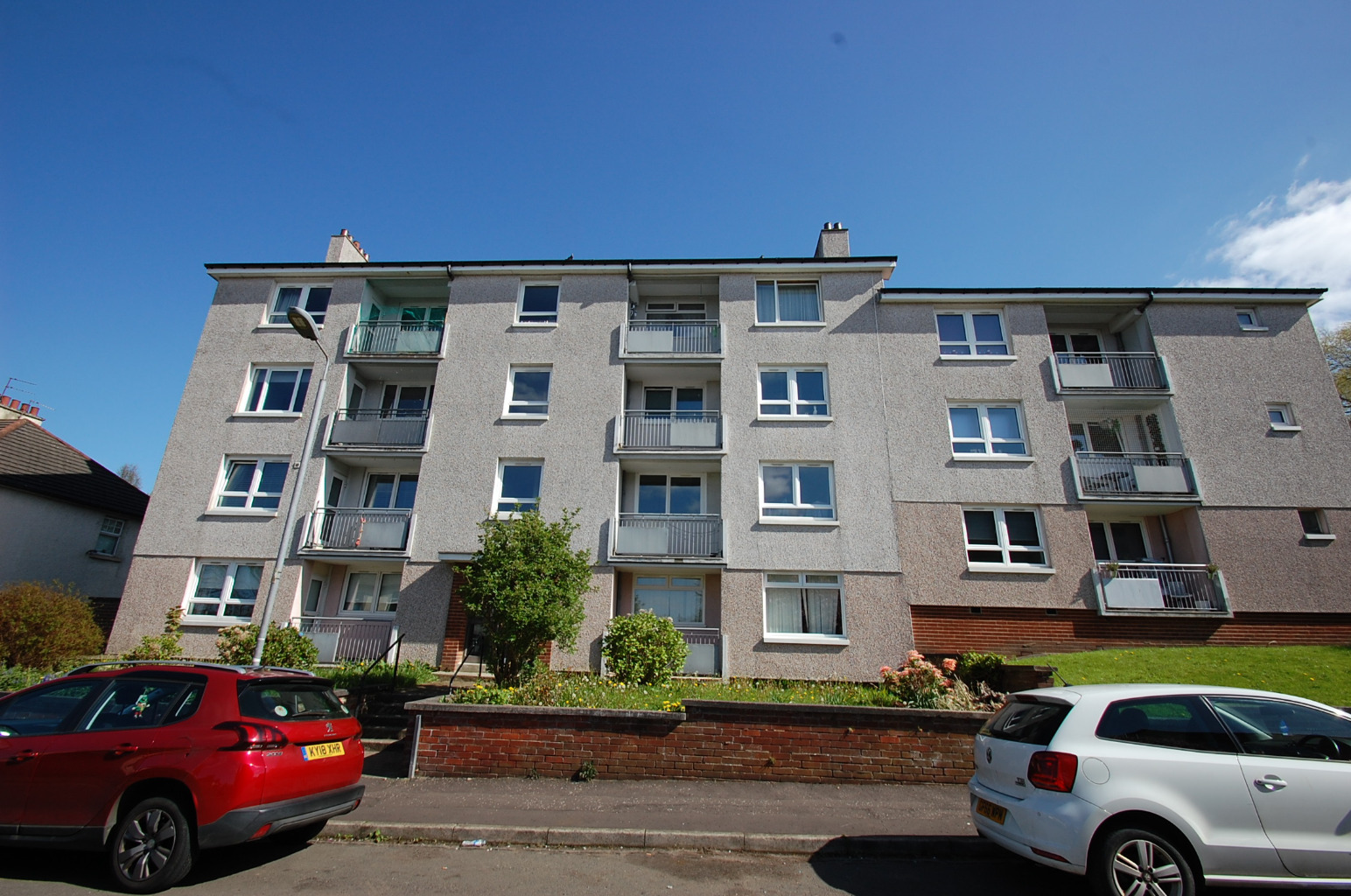 2 bed flat for sale in Balerno Drive, Glasgow - Property Image 1