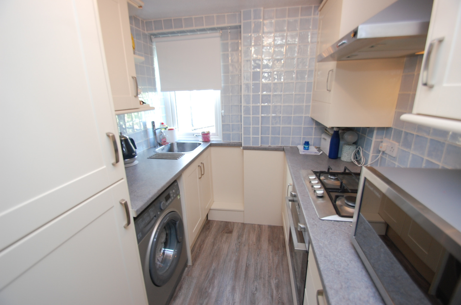 3 bed flat for sale in Chirnside Road, Glasgow  - Property Image 5