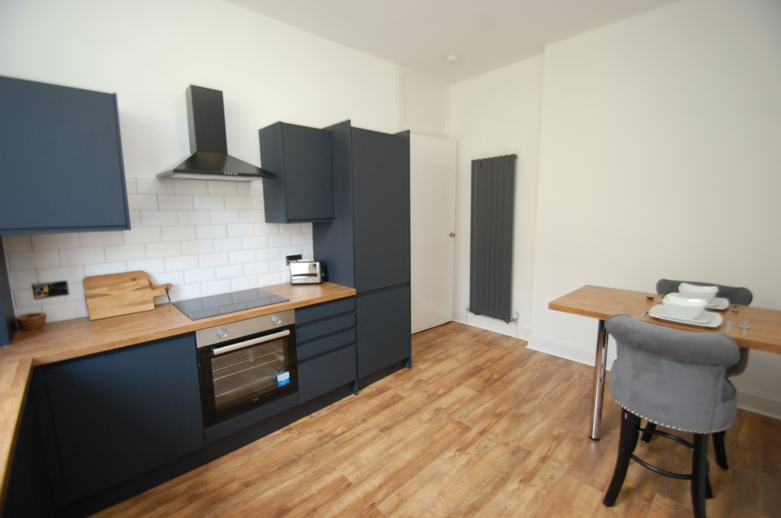 3 bed flat for sale in Forth Street, Glasgow  - Property Image 9