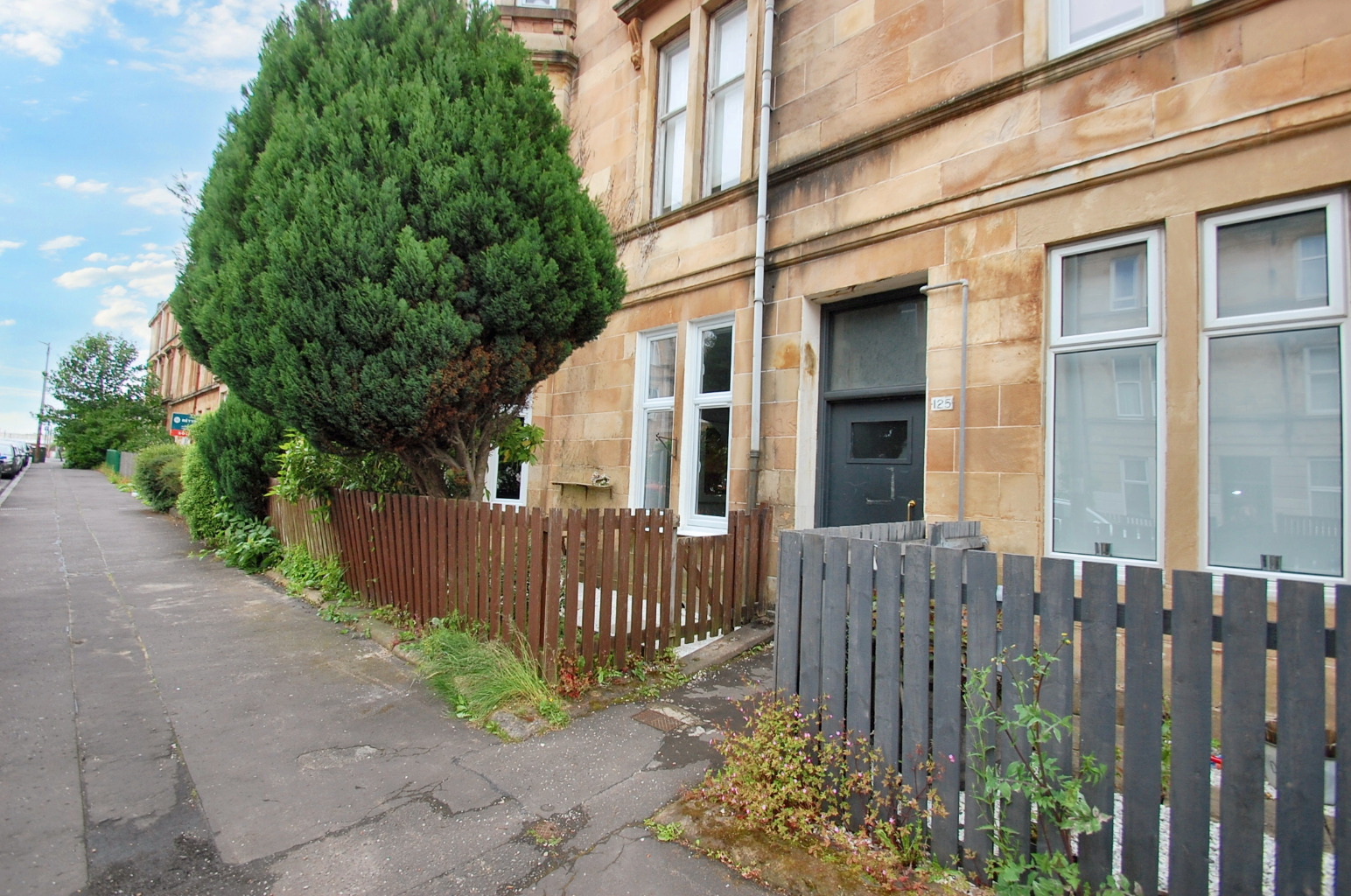 3 bed flat for sale in Forth Street, Glasgow  - Property Image 1