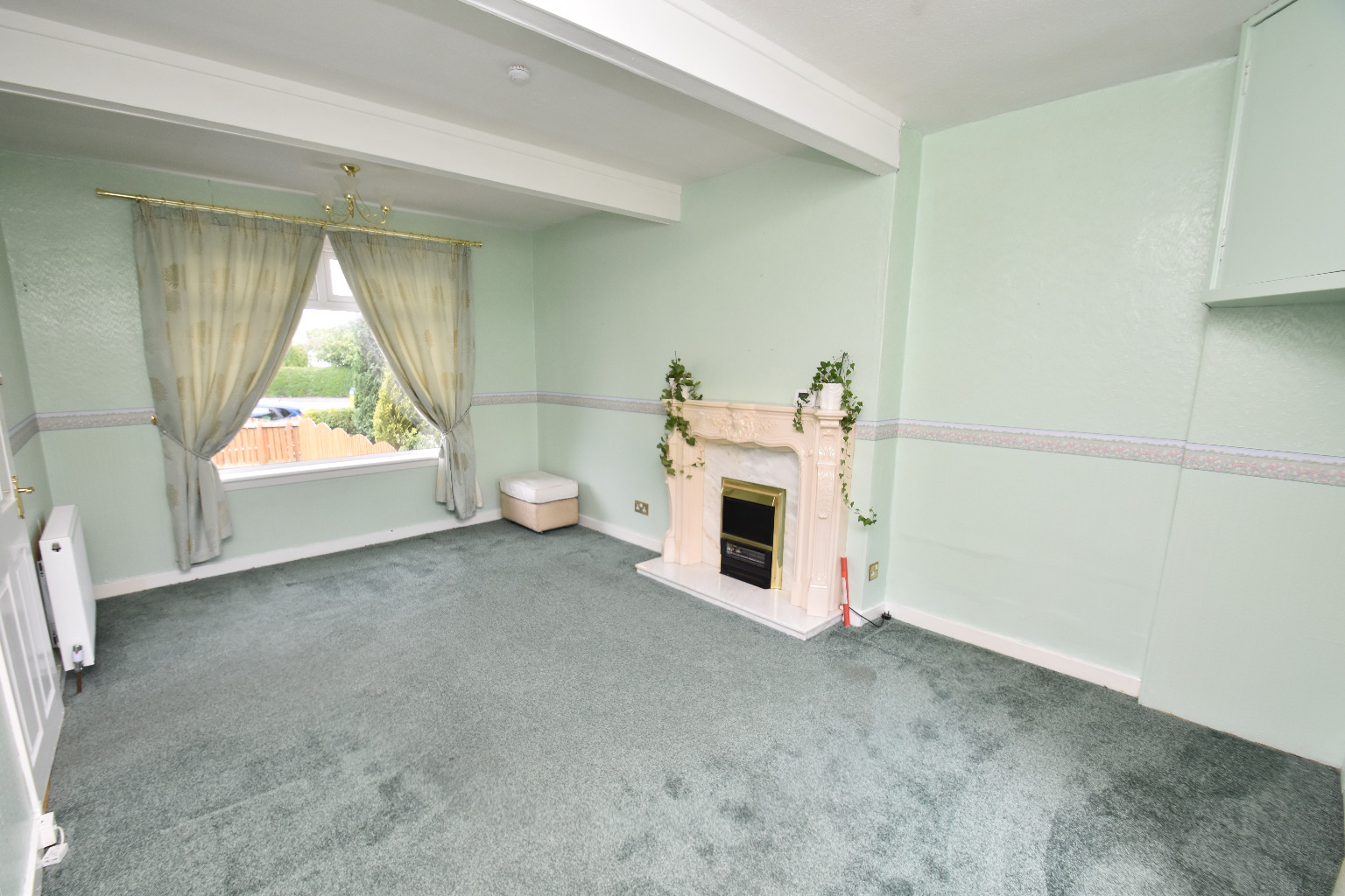 3 bed terraced house for sale in Allanton Drive  - Property Image 4