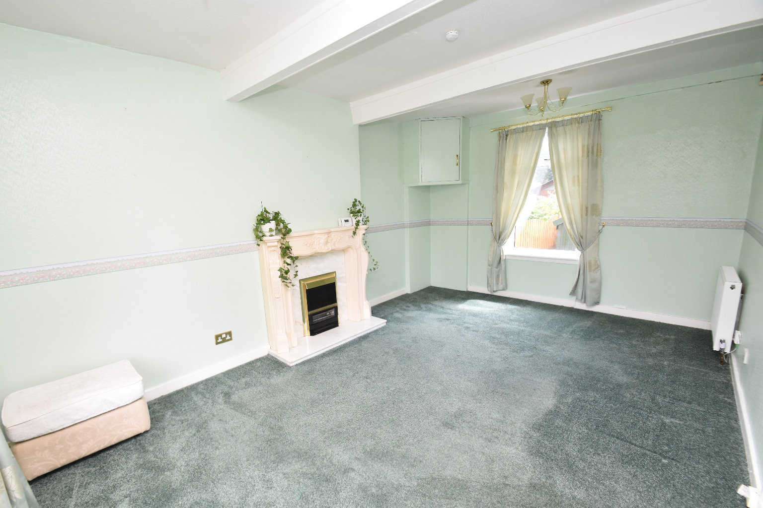 3 bed terraced house for sale in Allanton Drive  - Property Image 3