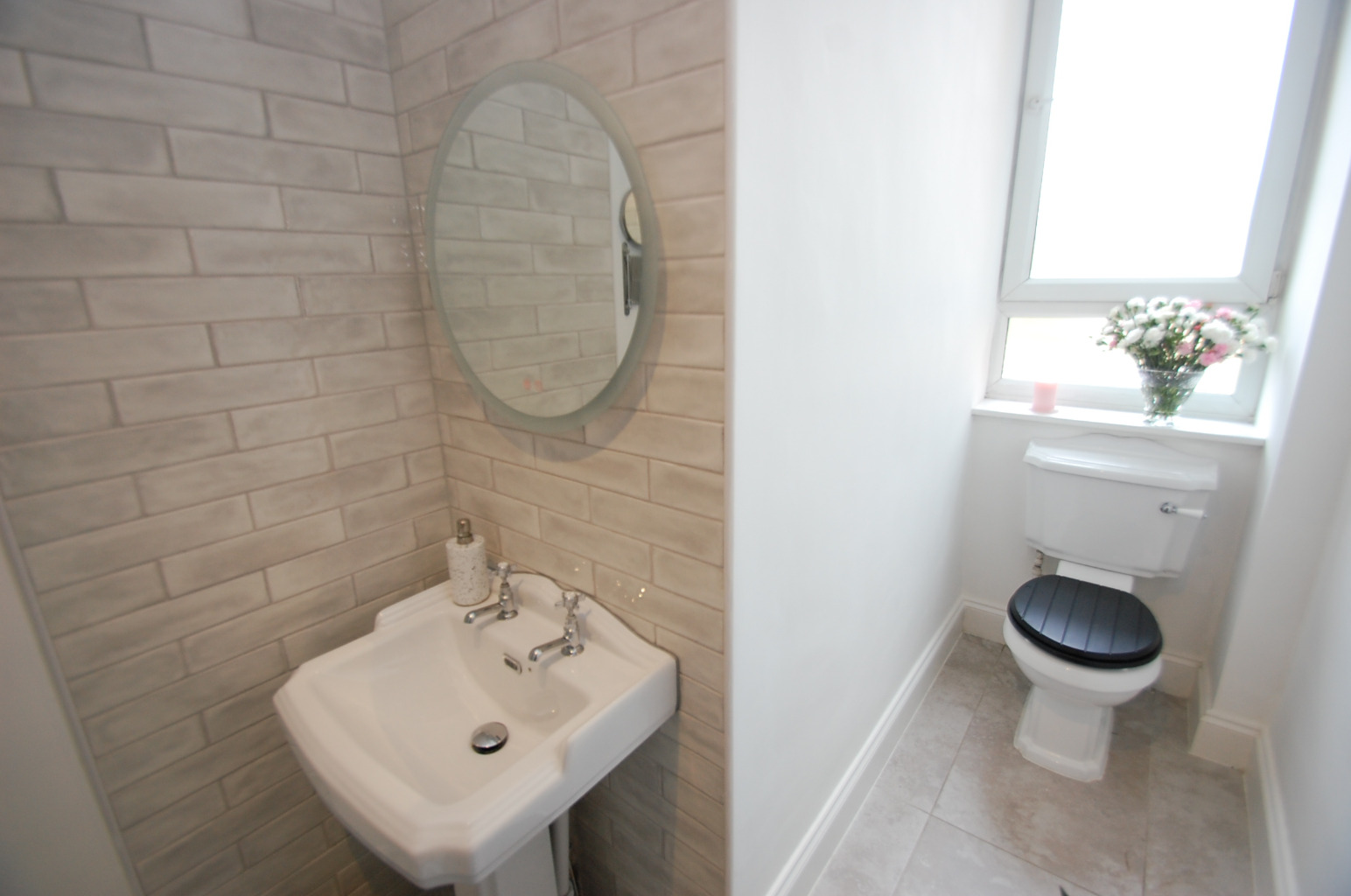 2 bed flat for sale in Paisley Road West  - Property Image 17