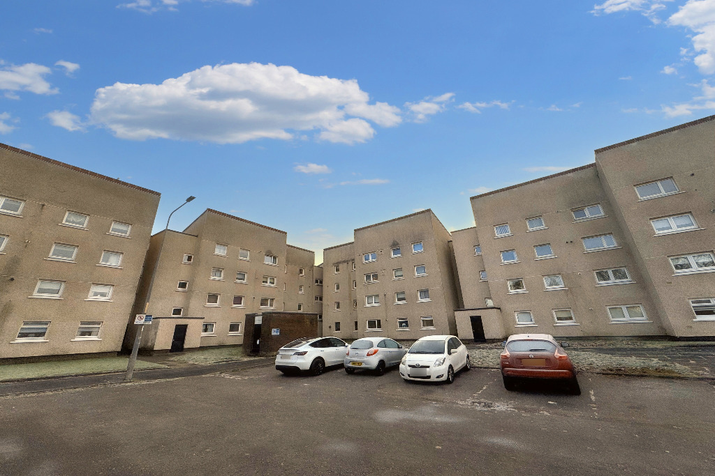 1 bed flat for sale in Maclean Square, Glasgow  - Property Image 13