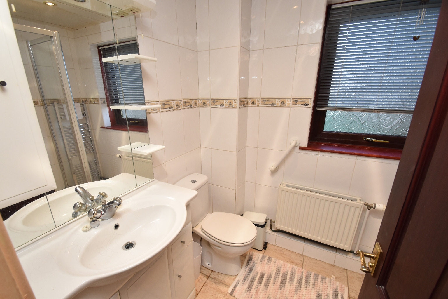 1 bed flat for sale in Maclean Square, Glasgow  - Property Image 9