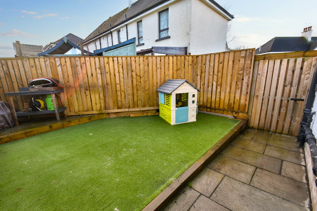 2 bed end of terrace house for sale in Carsaig Drive, Glasgow  - Property Image 18