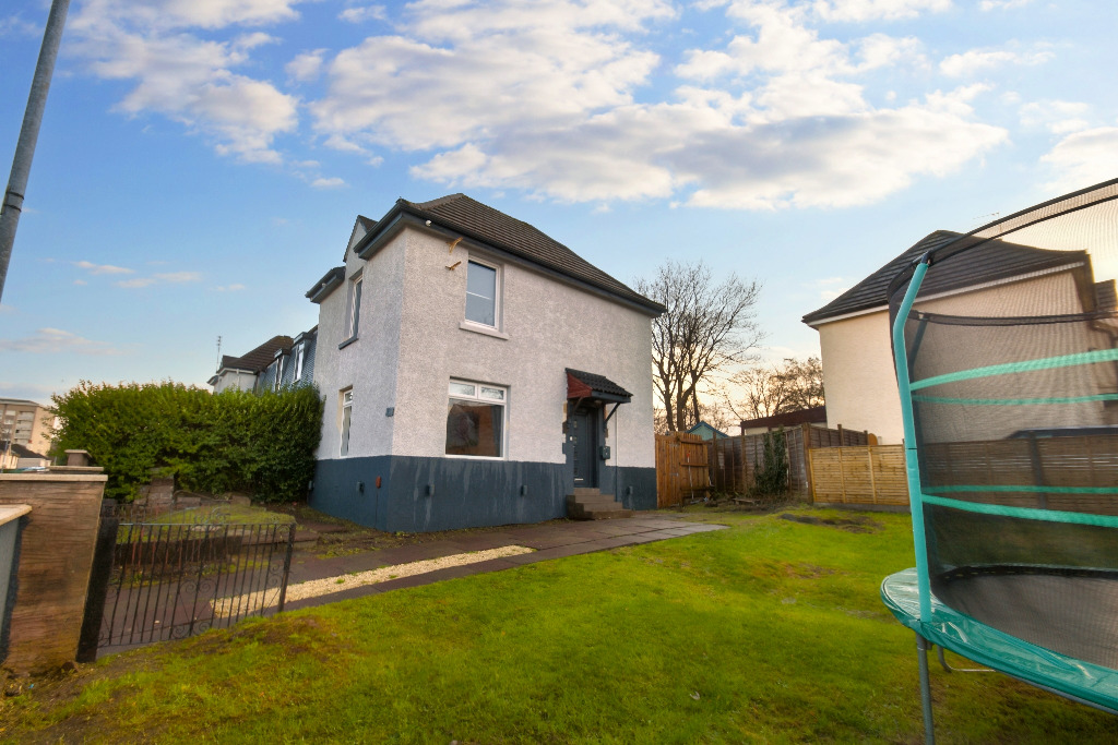 2 bed end of terrace house for sale in Carsaig Drive, Glasgow  - Property Image 2