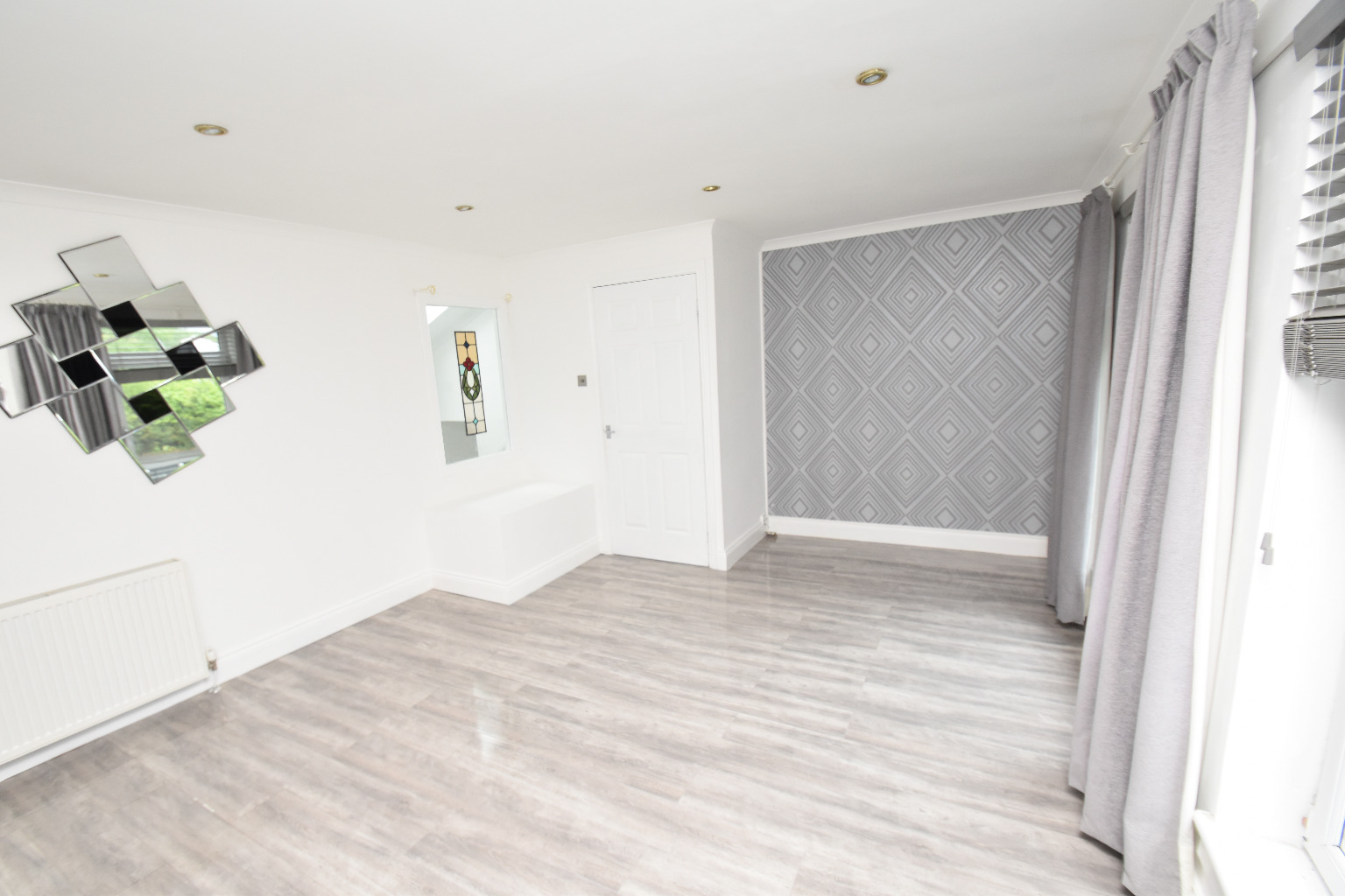 3 bed end of terrace house for sale in Park Winding, Erskine  - Property Image 9