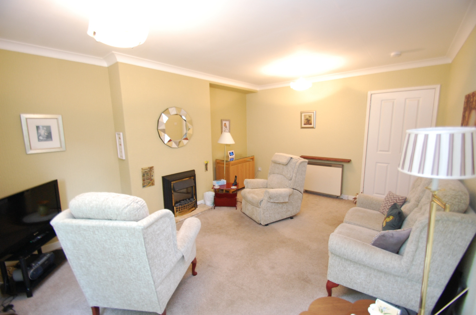 2 bed flat for sale in Hillington Terrace  - Property Image 3