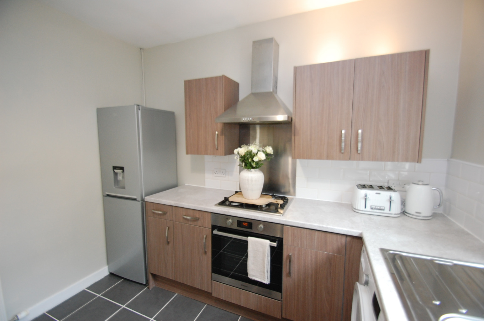 2 bed flat for sale in Arnhall Place  - Property Image 7